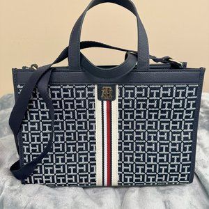 Tommy Hilfiger Crossbody/Purse
